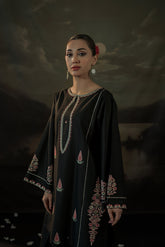 Black Iris (Stitched 2 Pcs)