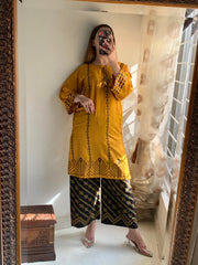 Saya (Stitched 2 Pcs)